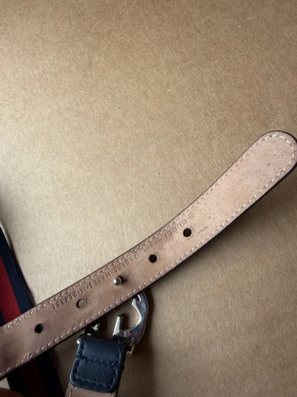 Gucci Black Leather & Red Navy Stripe Belt with Silver Interlocking G